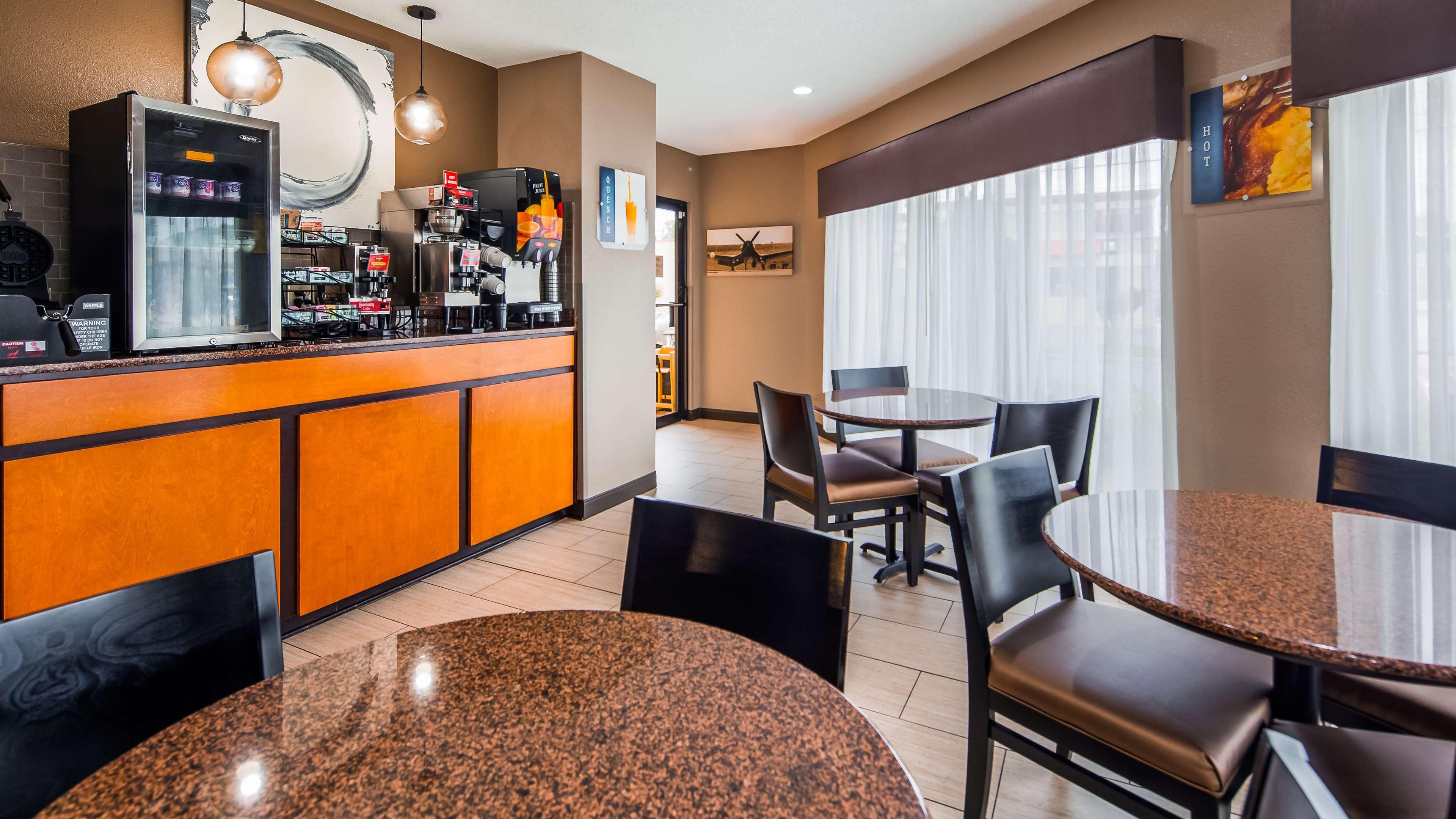 Best Western Airport Inn Pearl Eksteriør bilde